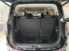 2024 Hongqi HQ9 2.0T 4WD Luxury — фото 15