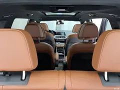2021 BMW X7 xDrive40i Exclusive M Sports Package — фото 12