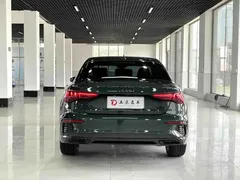 2023 Audi A3 L Limousine 35 TFSI, зелёный — фото 5