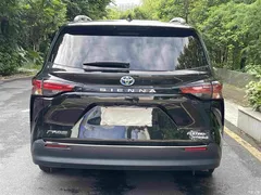 2021 Toyota Sienna 2.5L Hybrid Comfort — фото 6