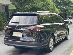 2021 Toyota Sienna 2.5L Hybrid Comfort — фото 7