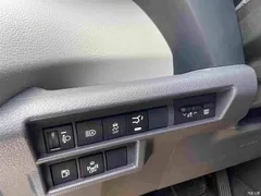 2021 Toyota Sienna 2.5L Hybrid Comfort — фото 10