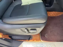 2021 Toyota Sienna 2.5L Hybrid Premium — фото 12