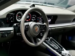 2022 Porsche 911 Turbo S 3.7T — фото 13