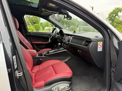2022 Porsche Macan 2.0T, белый — фото 13