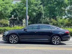 2022 Volkswagen Passat 330TSI Elite, чёрный — фото 4