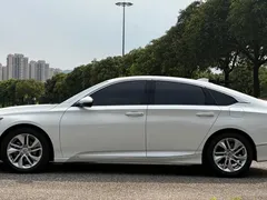 2018 Honda Accord 260TURBO Elite VI, белый — фото 7