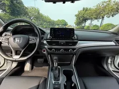 2018 Honda Accord 260TURBO Elite VI, белый — фото 9