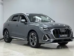 2022 Audi Q3 35 TFSI — фото 3