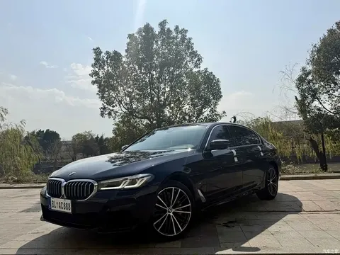2022 BMW 5 Series 530Li Leading M Sport Package