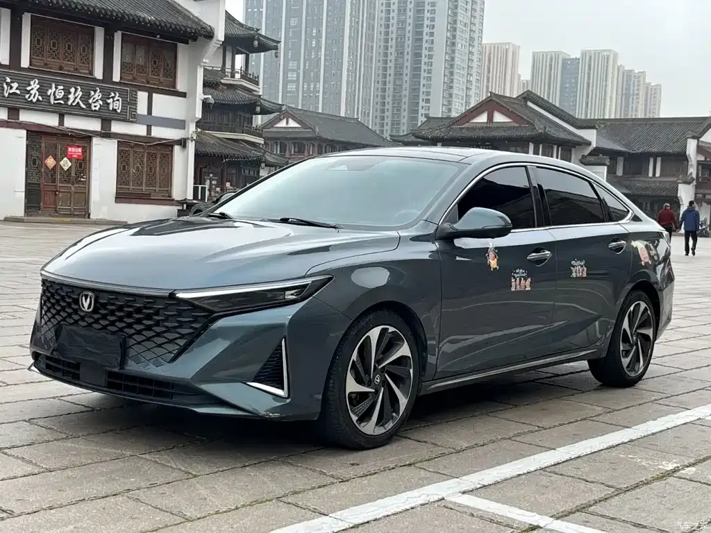 2022 Changan Ruicheng CC Blue Whale 1.5T DCT Premium Type