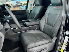 2023 Toyota Sequoia 3.5T US standard — фото 6