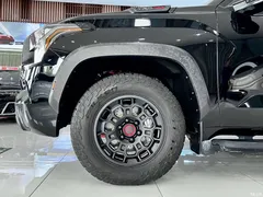 2023 Toyota Sequoia 3.5T US standard — фото 25