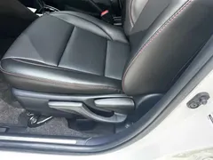 2022 Toyota Yaris L Zhixuan X 1.5L CVT PLUS, белый — фото 21