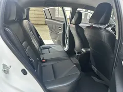 2022 Toyota Yaris L Zhixuan X 1.5L CVT PLUS, белый — фото 26