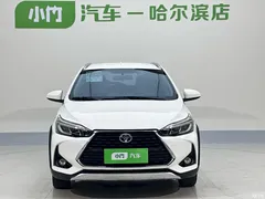 2022 Toyota Yaris L Zhixuan X 1.5L CVT Luxury PLUS — фото 2