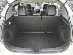 2022 Toyota Yaris L Zhixuan X 1.5L CVT Luxury PLUS — фото 25