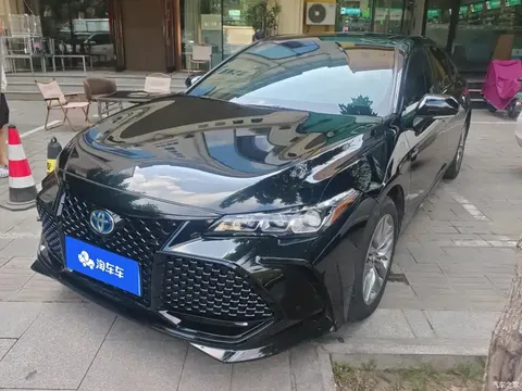 Toyota Avalon 2019