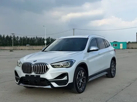 2022 BMW X1 sDrive20Li