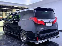 2021 Toyota Alphard Hybrid 2.5L Premium — фото 28