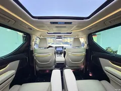 2021 Toyota Alphard Hybrid 2.5L Premium — фото 32