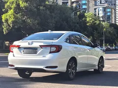 2022 Honda Crider Lingpai 180Turbo CVT Phantom Night, белый — фото 15