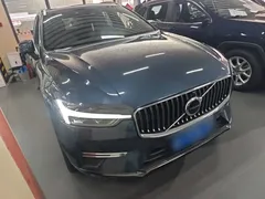 2023 Volvo XC60 4WD Luxury, синий — фото 4