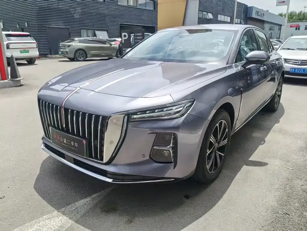 2025 Hongqi H5 PHEV 170