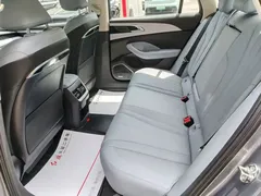 2025 Hongqi H5 PHEV 170 — фото 6