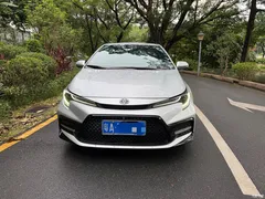 2021 Toyota Levin Hybrid 1.8H E-CVT Sport — фото 2