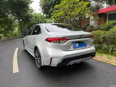 2021 Toyota Levin Hybrid 1.8H E-CVT Sport — фото 6