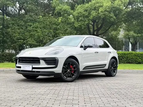 2022 Porsche Macan 2.0T