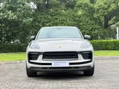 2022 Porsche Macan 2.0T — фото 2