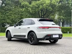 2022 Porsche Macan 2.0T — фото 4