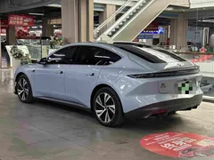 2022 Nio ET5 75kWh, синий — фото 3