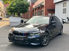 2022 BMW 3 Series 320Li M, чёрный — фото 1