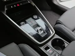 2023 Audi A3L Limousine 35 TFSI, белый — фото 15