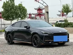 2022 Changan UNI-V 1.5T Sport, чёрный — фото 3