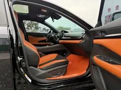 2022 Changan UNI-V 1.5T Sport, чёрный — фото 14