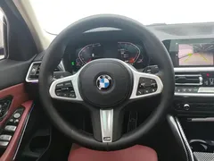 2022 BMW 3 Series 325i M, белый — фото 15
