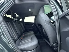 2023 Audi A3L Limousine 35 TFSI, зелёный — фото 10