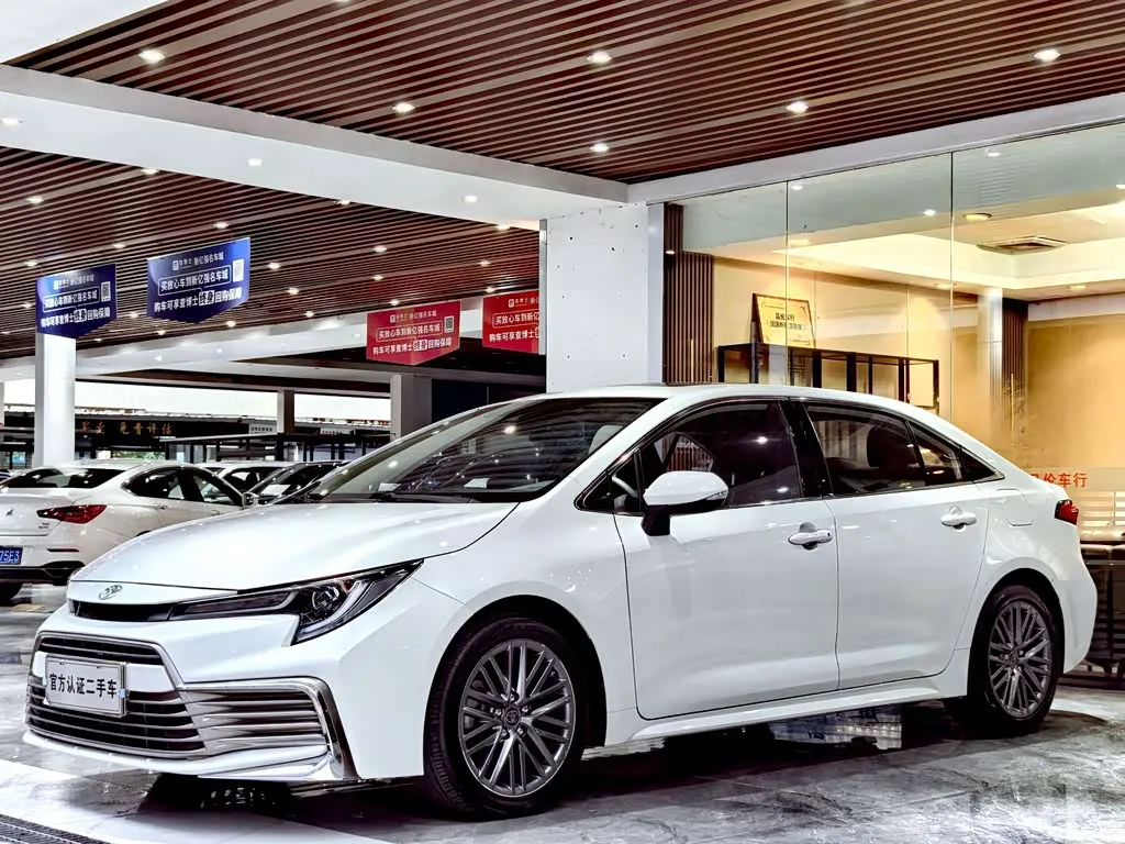 2021 Toyota Lingshang 2.0L Luxury