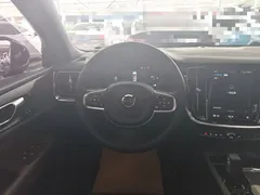 2023 Volvo S60 B4 Luxury, синий — фото 11