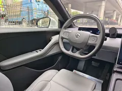 2024 Nio ET5T 75kWh Touring, белый — фото 15