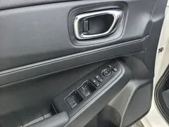 2023 Honda Vezel 1.5L CVT Elite, белый — фото 18