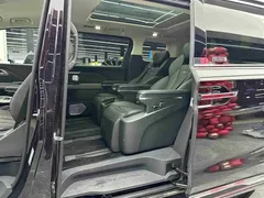 2024 Hongqi HQ9 2.0T 4WD — фото 7