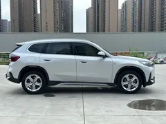 2023 BMW X1 X, белый — фото 8