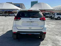 2021 Nissan X-Trail 2.5L CVT 4WD XL ITS, белый — фото 10
