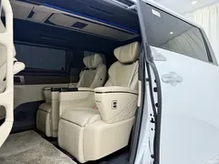 2024 Toyota Alphard Hybrid 2.5L Premium — фото 6