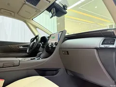 2024 Toyota Alphard Hybrid 2.5L Premium — фото 12
